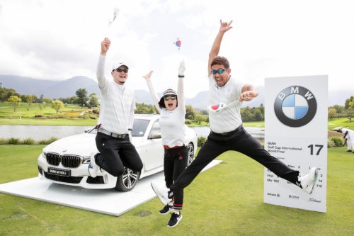 P90340102_highRes_bmw-golf-cup-interna