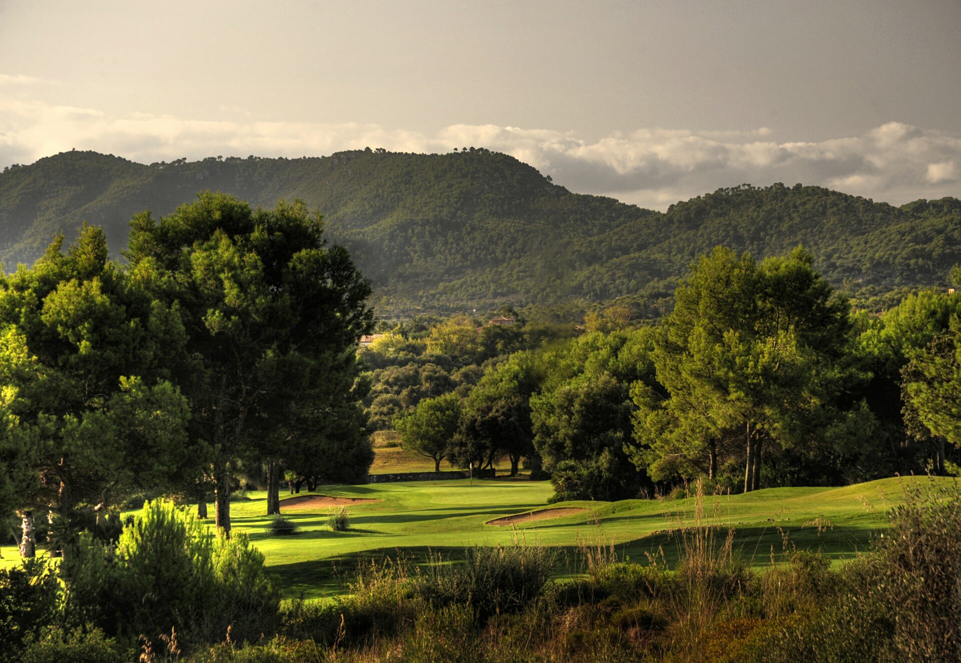 Mallorcas Nord-Osten lanciert eigene Destinationsmarke „Golf East Mallorca"