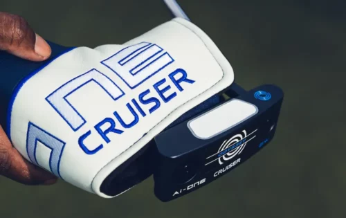 Ai-One-Cruiser-Double-Wide-Putter-Lifestyle-12324-02-8971