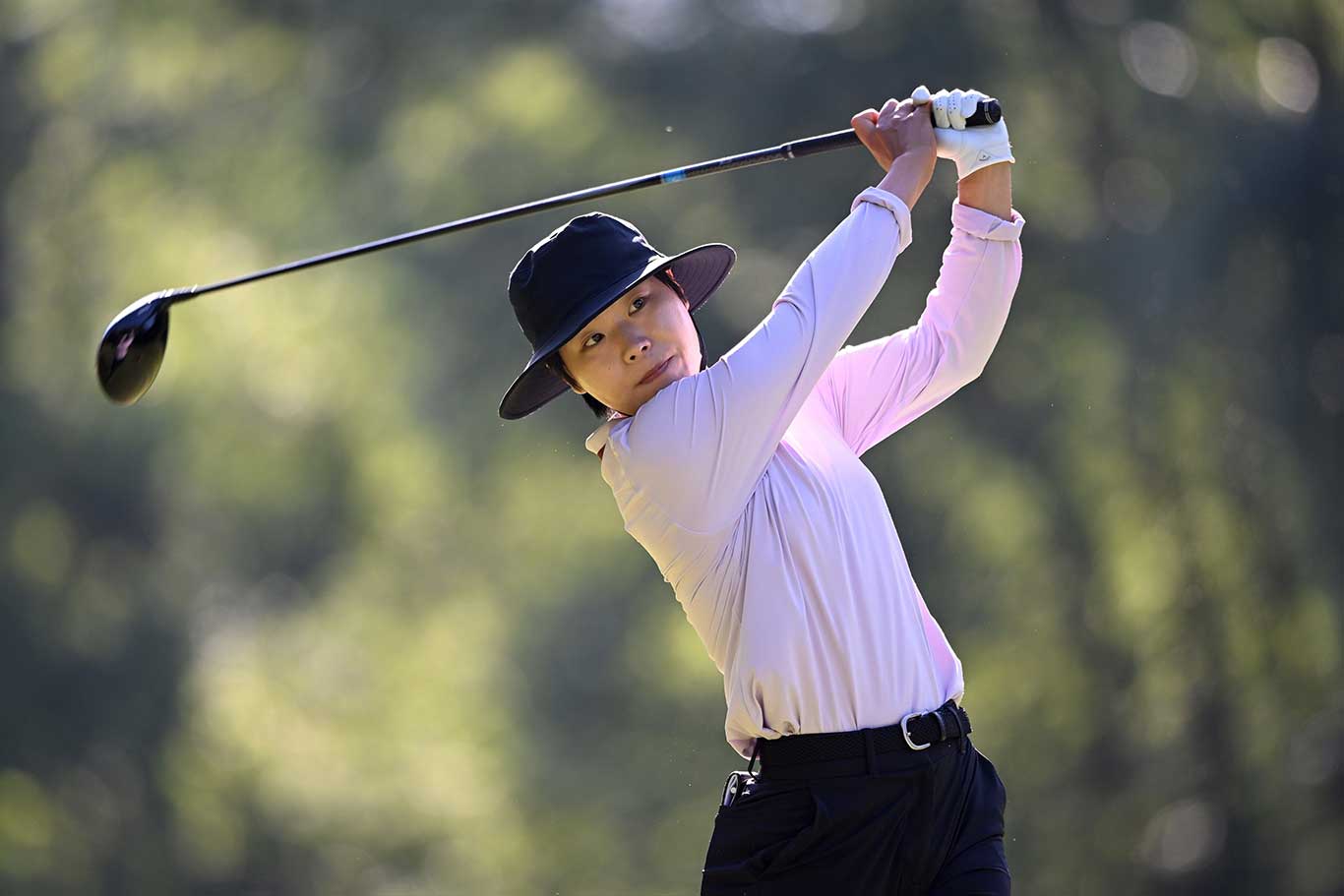 Die Südkoreanerin Somi Lee brilliert bei der Amundi Evian Championship mit einer beeindruckenden 65er-Runde (-6) und führt nach 36 Löchern mit zehn unter Par – nur zwei Schläge vom Platzrekord entfernt.