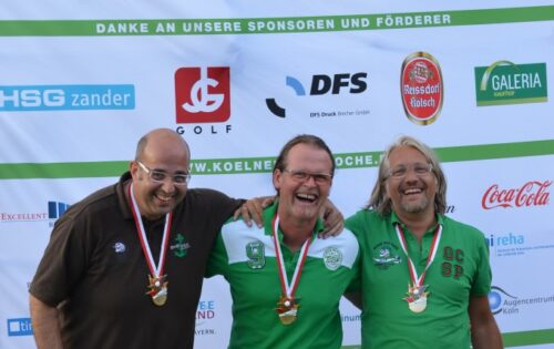 koegowo2c2012_vorstand-des-st.pauli-golfclubs-erhaelt-koelschen-golforden-678×1024