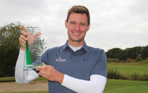 ChristianBraeunig-CastaneaResortChampionship-Trophy-ProGolfTour-(2)